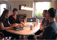 Se familien Leto i kommunens flygtningefilm