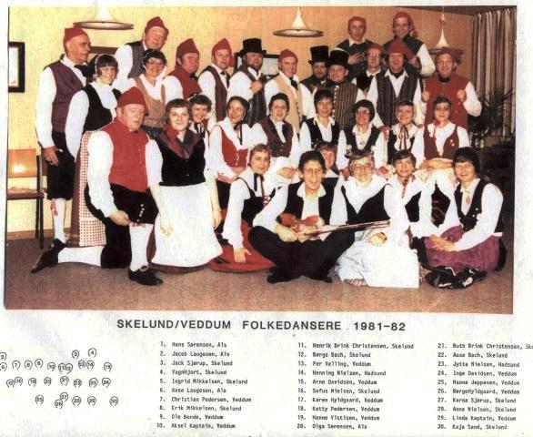 Skelund Veddum folkedansere 1981 82